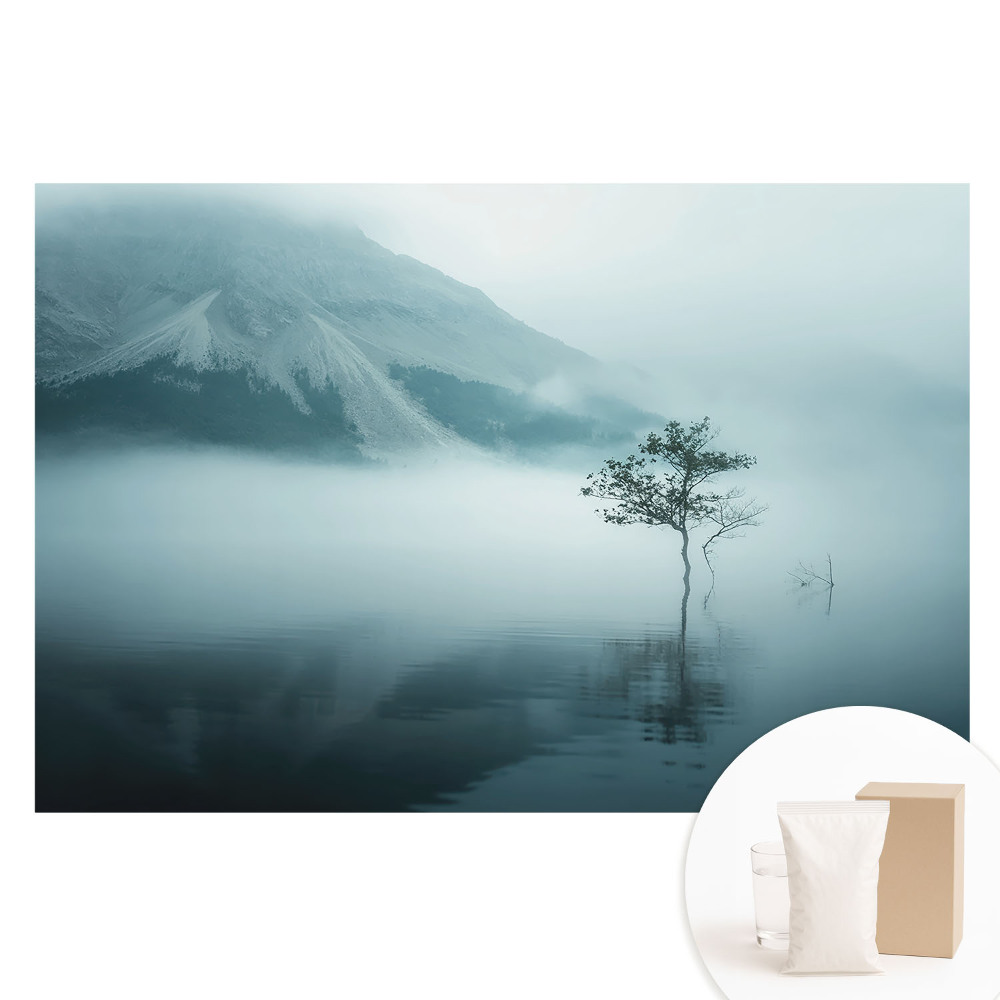 Fototapeta s potiskem na netkané textilii Osamělý strom v ranní mlze