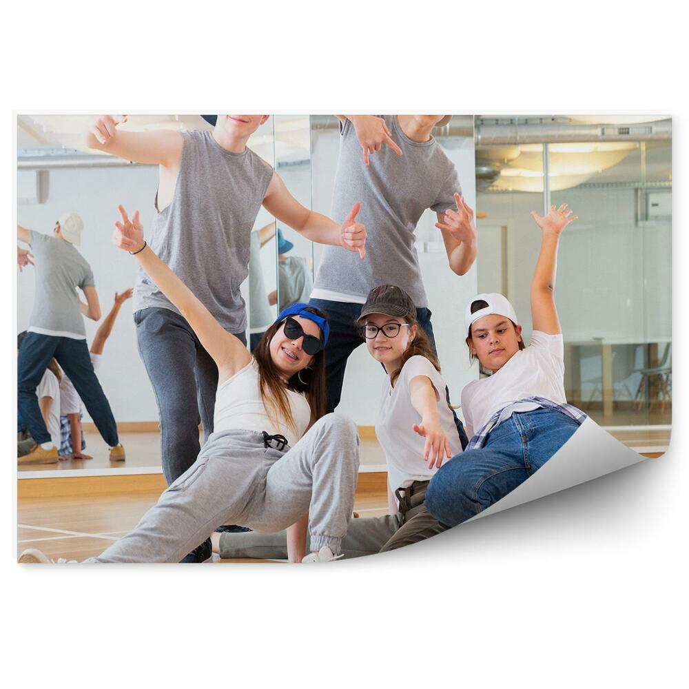 Fototapeta na zeď Dospívající hip-hopová tanečnice