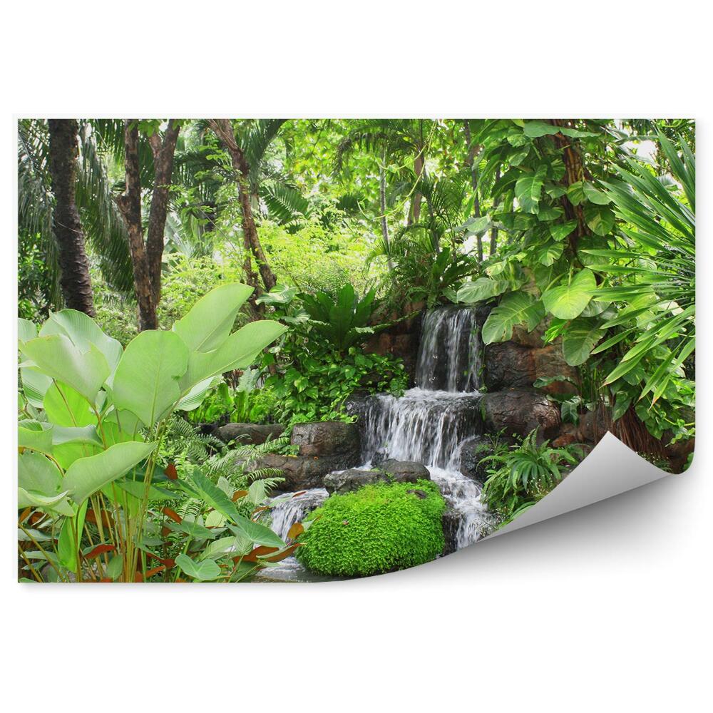 Samolepící fototapeta Vodopád v tropické palmové zahradě