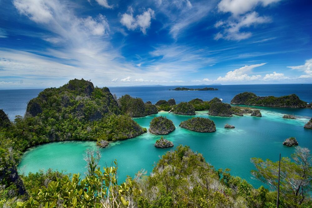 Fototapeta na zeď Ostrovy pianemo v indonéském souostroví raja ampat