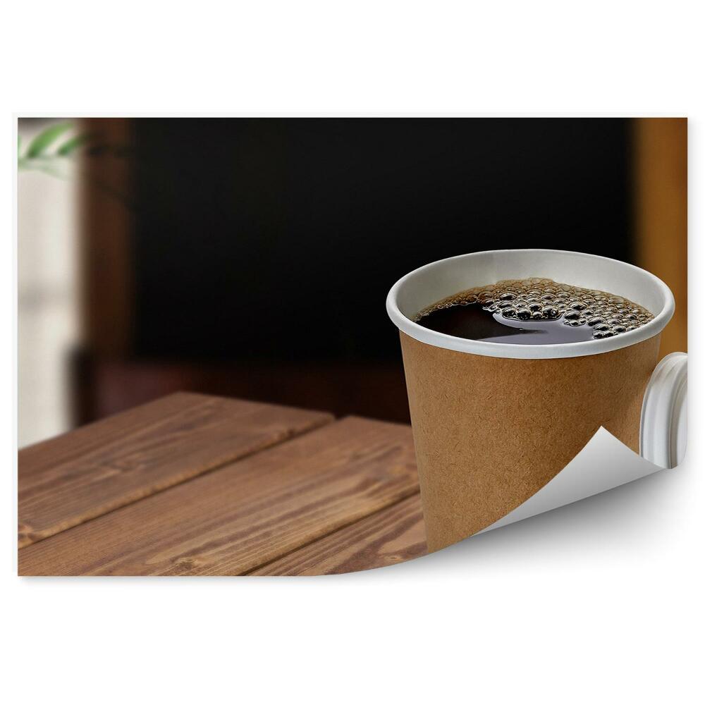 Tapeta Papírový hrnek černá káva dřevěný stůl