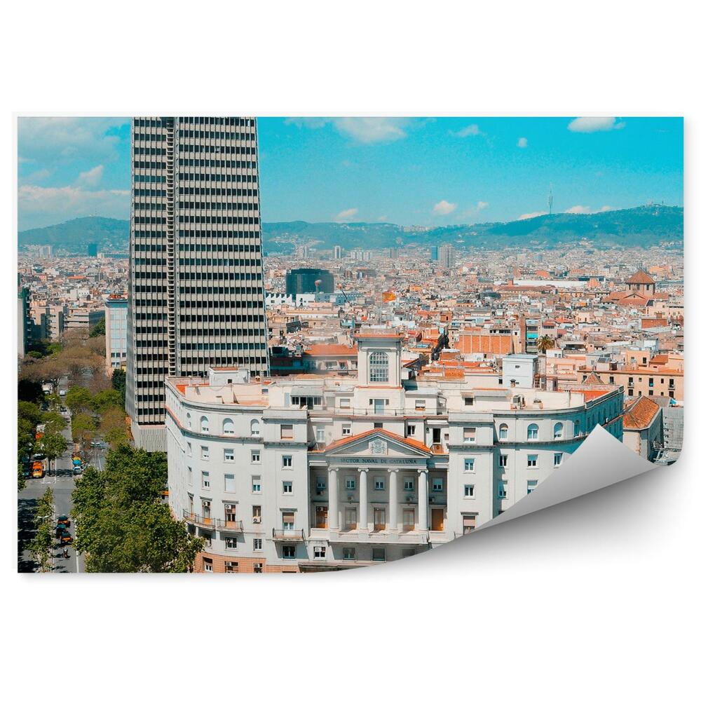 Tapeta Budovy stromy silnice lidé nebe mraky Barcelona Španělsko