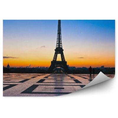 Fototapeta na zeď Romantický pohled na Eiffelovu věž při východu slunce