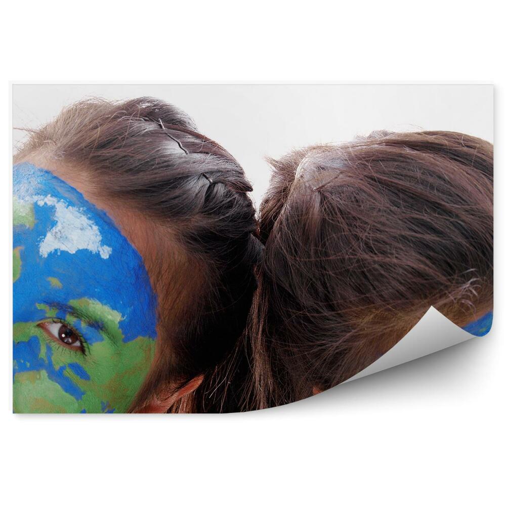 Samolepící fototapeta Mapa světa malovaná dívka obličej make-up