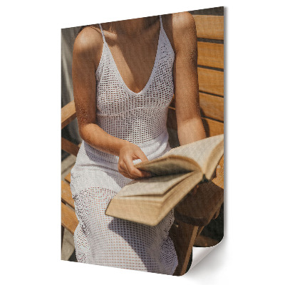 Moderní grafika na plátně Relaxace s knihou na slunci