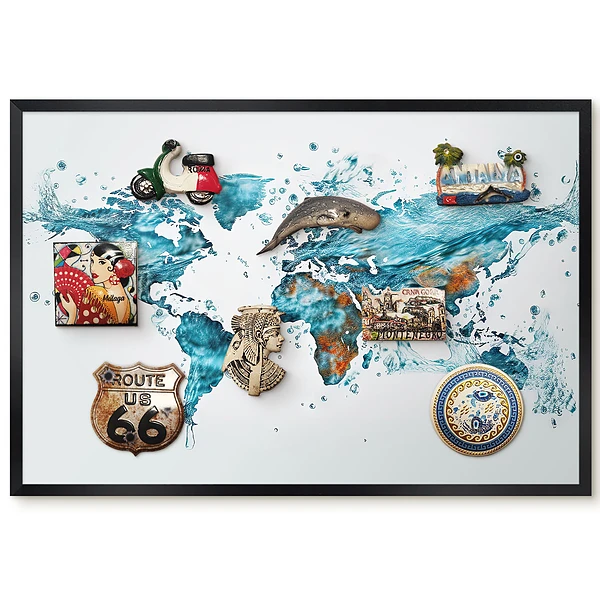 Magnetická tabule v černém rámu Mapa světa s texturou tyrkysové vody