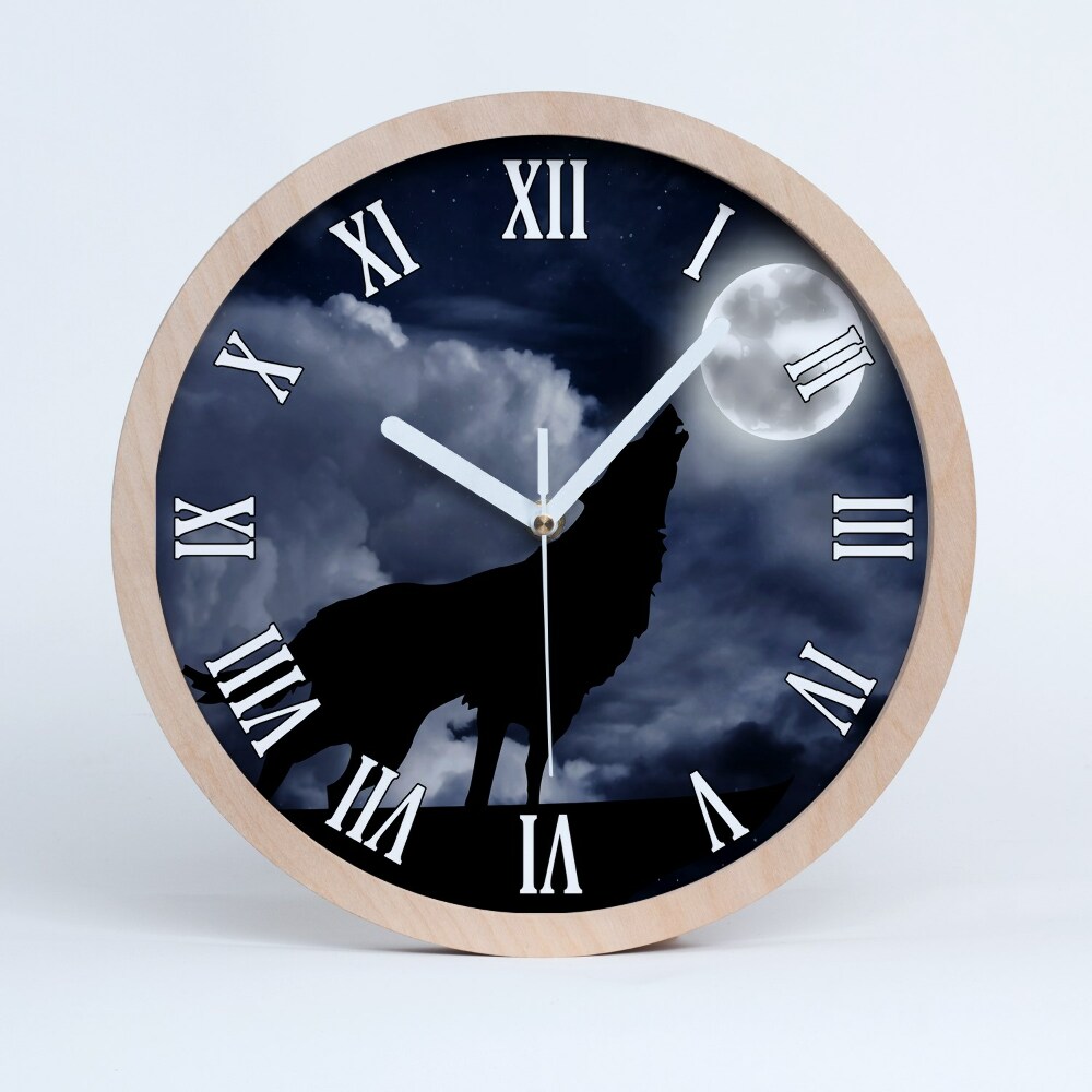 Dřevěné hodiny s fotkou Vyjící vlk v úplňku