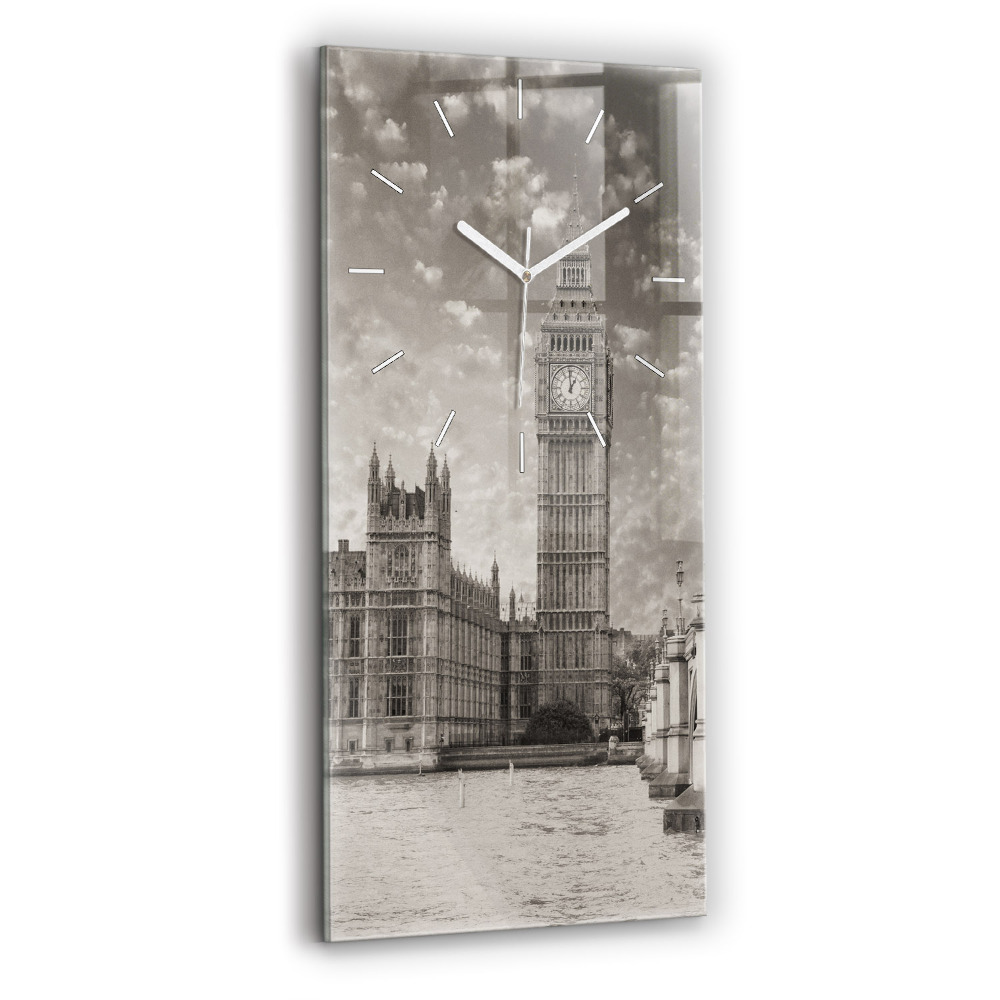 Vertikální nástěnné hodiny Londýn Anglie Big Ben