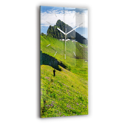 Vertikální hodiny na skle Přírodní rezervace Hornstrandir Island